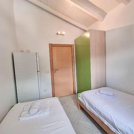 Sea Breeze Apartment