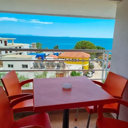 Sea Breeze Apartment