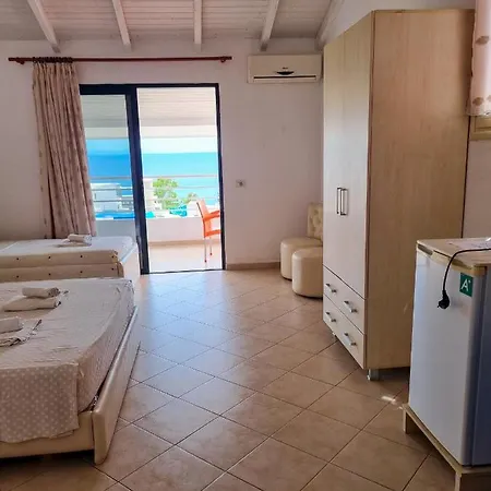 Sea Breeze Apartment